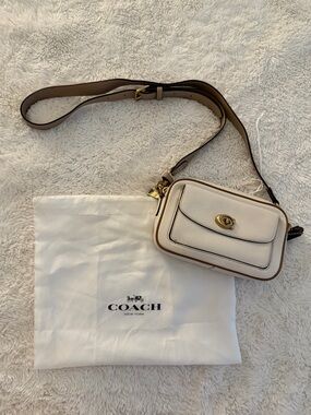 Coach Willow Camera Bag in Colorblock